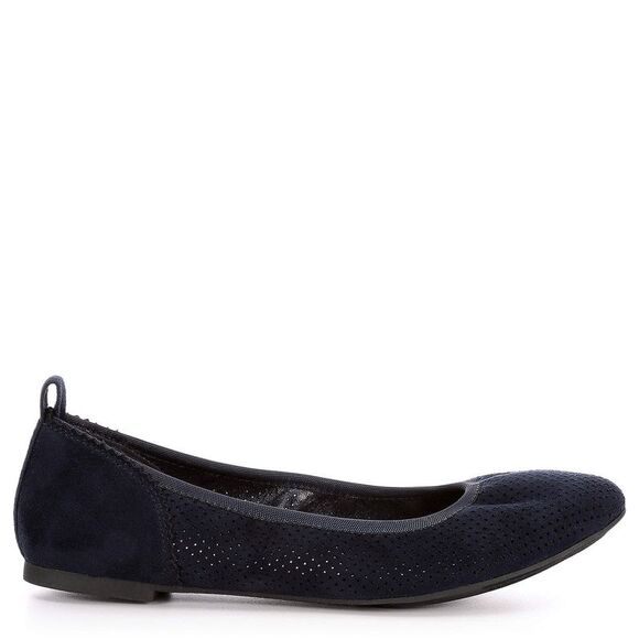 XAPPEAL Womens 'Clair' Slip On Ballet Flats - Picture 2 of 7